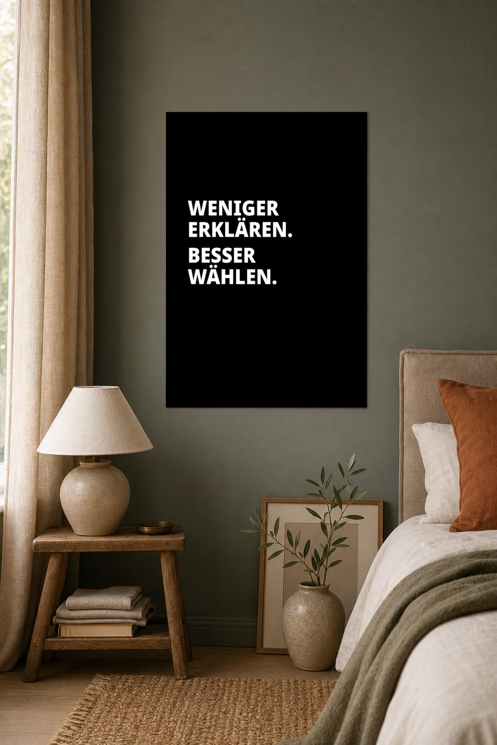 WENIGER ERKLÄREN. BESSER WÄHLEN. Poster 30x40 cm als Typografieposter im Wohnraum